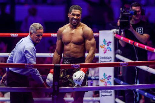 El esperado combate de boxeo entre Fury y Joshua, el 11 de diciembre en Cardiff