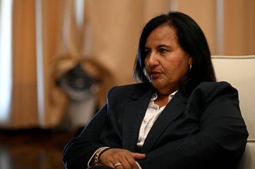 Gobierno interino de Venezuela y oposición se reúnen con el respaldo de EEUU