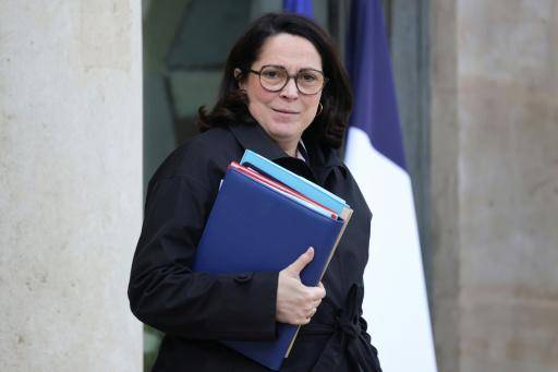 Francia califica de paso atrás el nuevo test de feminidad del COI