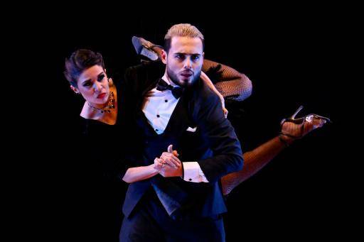 Milongas de Buenos Aires, refugio del tango en una Argentina en crisis