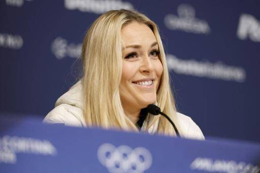 La esquiadora estadounidense Lindsey Vonn durante una conferencia de prensa celebrada en la estación de Cortina d'Ampezzo (norte de Italia) antes de los Juegos Olímpicos, el 3 de febrero de 2026