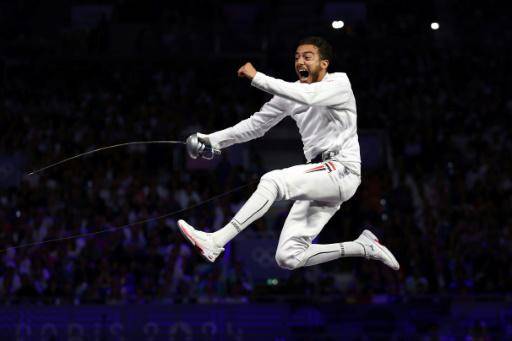 La esgrima se luce con una espectacular exhibición olímpica en el Grand Palais