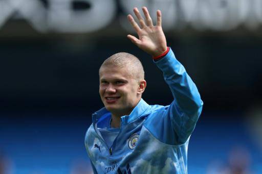 Haaland sorprende con un nuevo corte de pelo en su regreso a la Premier League