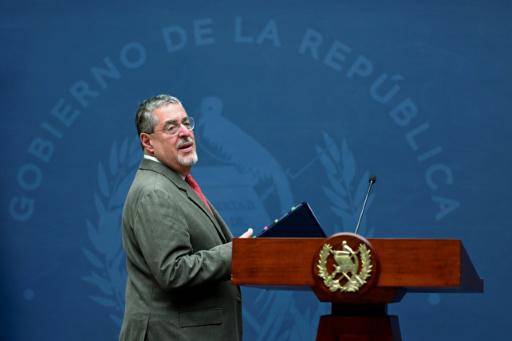 El presidente de Guatemala suspende su actividad pública por una infección intestinal