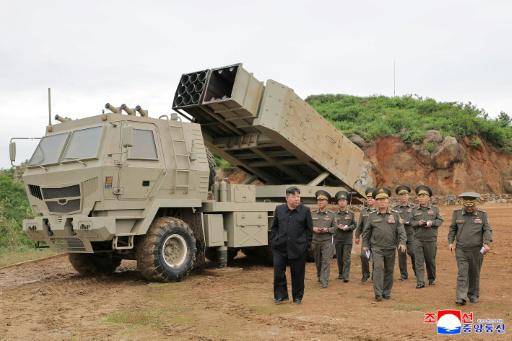 Corea del Norte prueba un nuevo sistema de lanzamiento de misiles