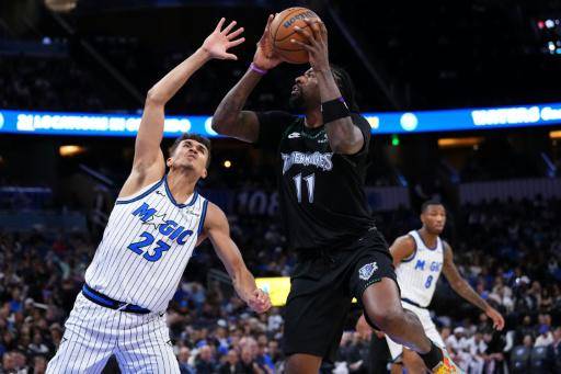 Magic vence a los Timberwolves y se acerca al pase directo de los playoffs de la NBA