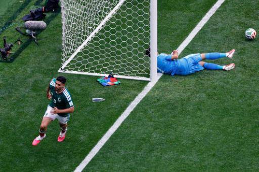 México abre el Mundial con victoria que rompe una maldición
