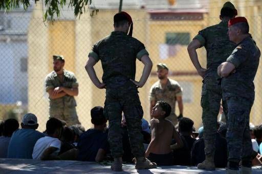 España comienza los controles fronterizos con Italia tras la crisis por migrantes