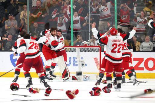 Los Carolina Hurricanes ganan su primer título de la NHL desde 2006