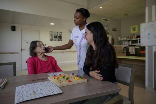 La IA y los robots, dos aliados en el cuidado de los enfermos de Alzheimer