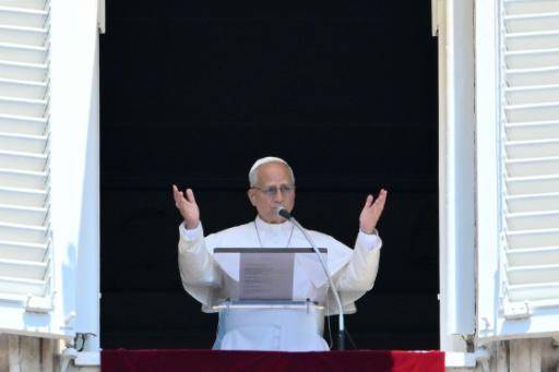 El papa León XIV expresa su solidaridad a los venezolanos y agradece a los rescatistas