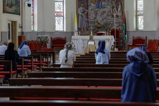 Las dificultades en Cisjordania impulsan el éxodo de los cristianos palestinos