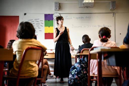 El salario debería reflejar contribución del trabajador a la sociedad, según la ONU