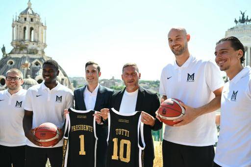 Con Doncic y Totti, dos clubes de básquet de Roma sueñan con la NBA Europa