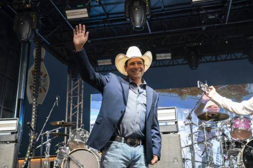 Bobby Pulido pone su voz al servicio de la batalla demócrata en Texas