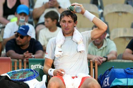 La hidratación, una gestión al mililitro en un Roland Garros sofocante