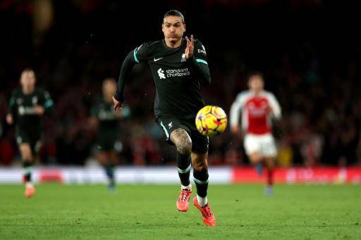 Liverpool araña empate ante Arsenal pero cede el liderato al City