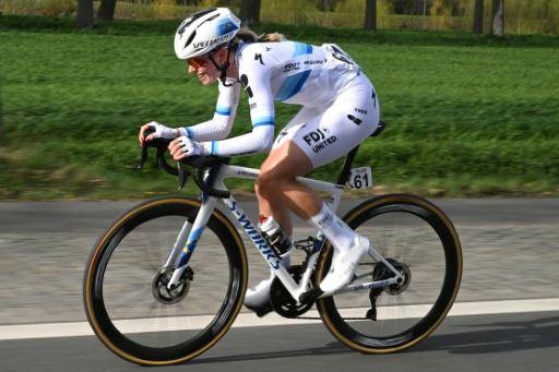 Ferrand-Prévot y Vollering, medio Tour femenino en juego en 21 kilómetros