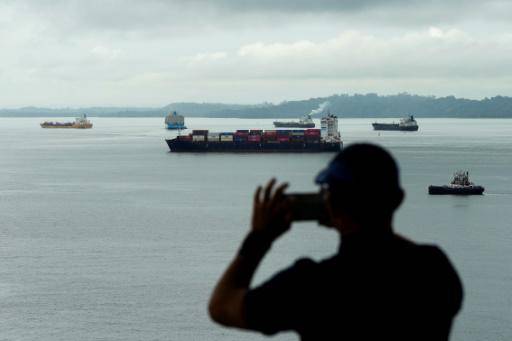El canal de Panamá, en la mira de Trump, cumple 25 años en manos panameñas