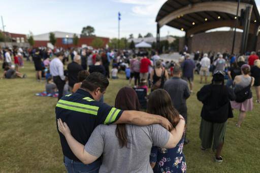 Un adolescente de 14 años, inculpado en EEUU por el asesinato de cuatro personas en su colegio