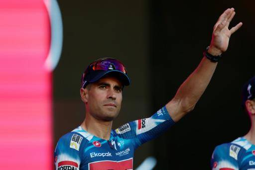 Mikel Landa abandona el hospital e inicia una larga convalecencia