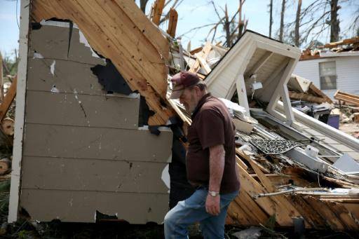 Al menos 23 muertos en Misisipi por un tornado y tormentas