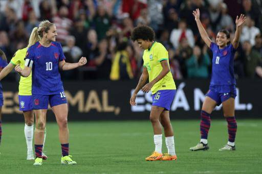 EEUU vence a Brasil y conquista la primera Copa Oro del fútbol femenino