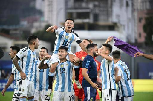 Argentina clasifica al fútbol de París-2024 y deja eliminado al bicampeón Brasil