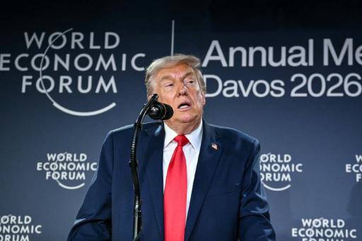 Como un festival de rock: Trump sacude Davos con un discurso explosivo
