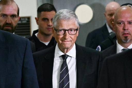 Bill Gates afirma que Epstein exploró cómo chantajearlo