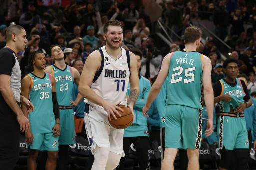 Desborde de Doncic le da reñido triunfo a Mavericks sobre Spurs en la NBA