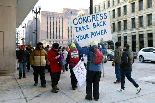 La NBA se reanuda en Minnesota con jugadores solidarizándose con protestas
