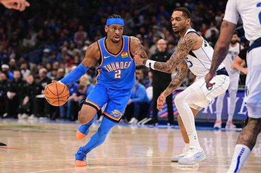 Los Thunder tropiezan ante Dallas y Jokic somete a los Kings