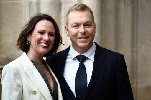 Disfruto de la vida como nunca, dice el exciclista Chris Hoy, enfermo de cáncer