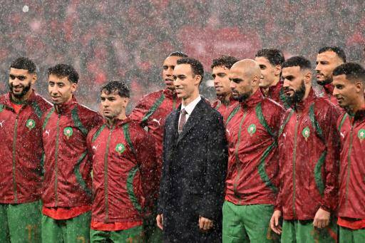 El anfitrión Marruecos abre la Copa de África con triunfo 2-0 ante Comoras