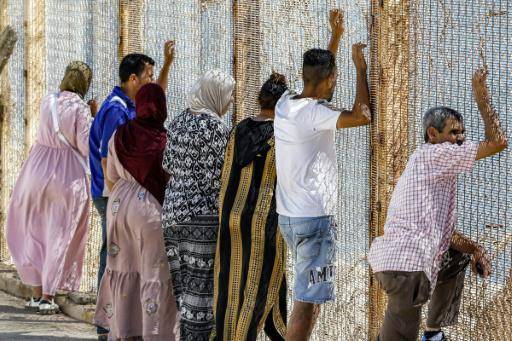 Al menos 72 migrantes murieron intentando entrar al enclave español de Ceuta