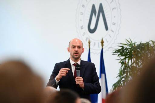 Una octogenaria detenida por agentes migratorios en EEUU volvió a Francia