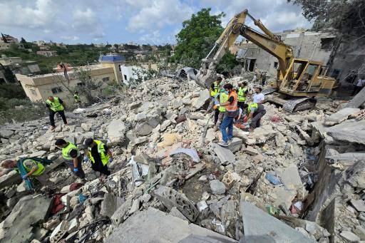 Libaneses acusan a Israel de arrasar localidades enteras en el sur
