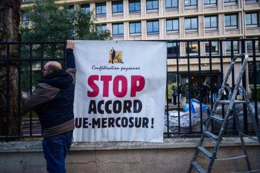 Mercosur y Unión Europea listos para firmar acuerdo en busca de tercera vía