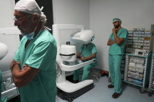 Cómo formar a los cirujanos del futuro en el uso de robots