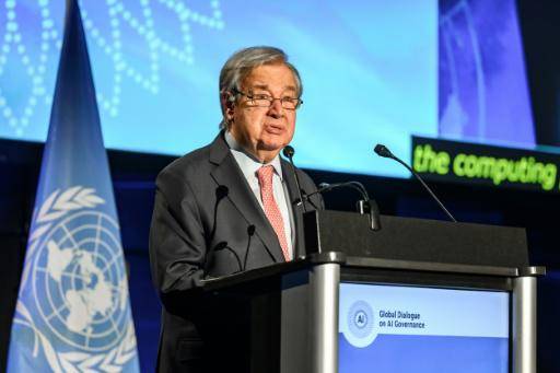El jefe de la ONU llama a gobernar la IA para no improvisar el futuro de la humanidad
