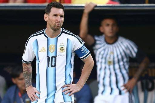 Messi llora al esfumarse el sueño del bicampeonato en su estadio maldito