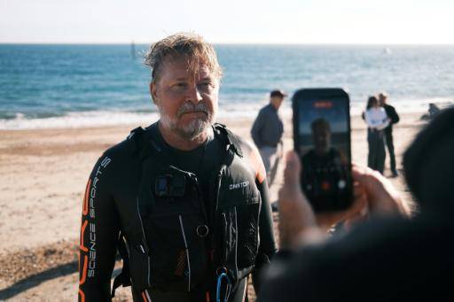 De Chile a Hull, el aventurero Karl Bushby regresa al Reino Unido tras 28 años de vuelta al mundo