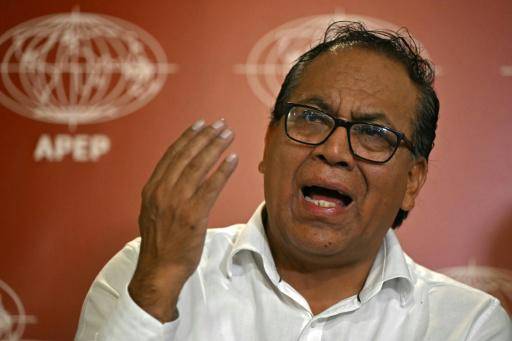 Candidato izquierdista de Perú dice a AFP que buscará relaciones respetuosas con EEUU