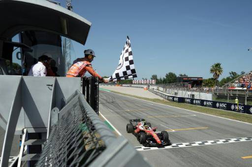 Hamilton, la piedra en el zapato para Mercedes