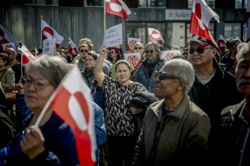 Cientos de groenlandeses protestan tras la apertura del nuevo consulado estadounidense