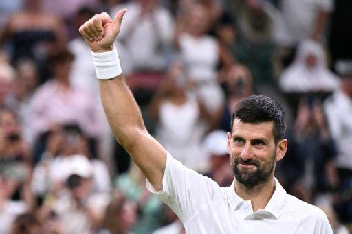 Sinner, Djokovic y Sabalenka siguen firmes en Wimbledon