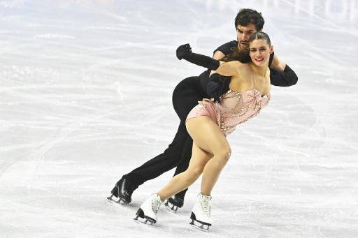 Cizeron y Fournier Beaudry se ponen líderes en danza sobre hielo del Mundial