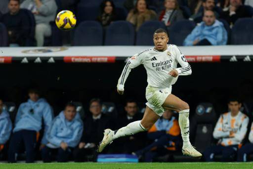 El Real Madrid se pone segundo al ganar al Sevilla por 4-2