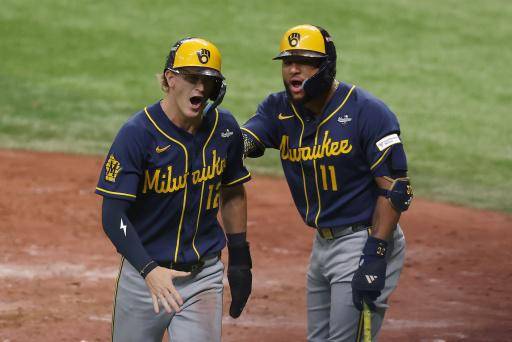 Los Cerveceros muestran el camino en una MLB al borde del cambio